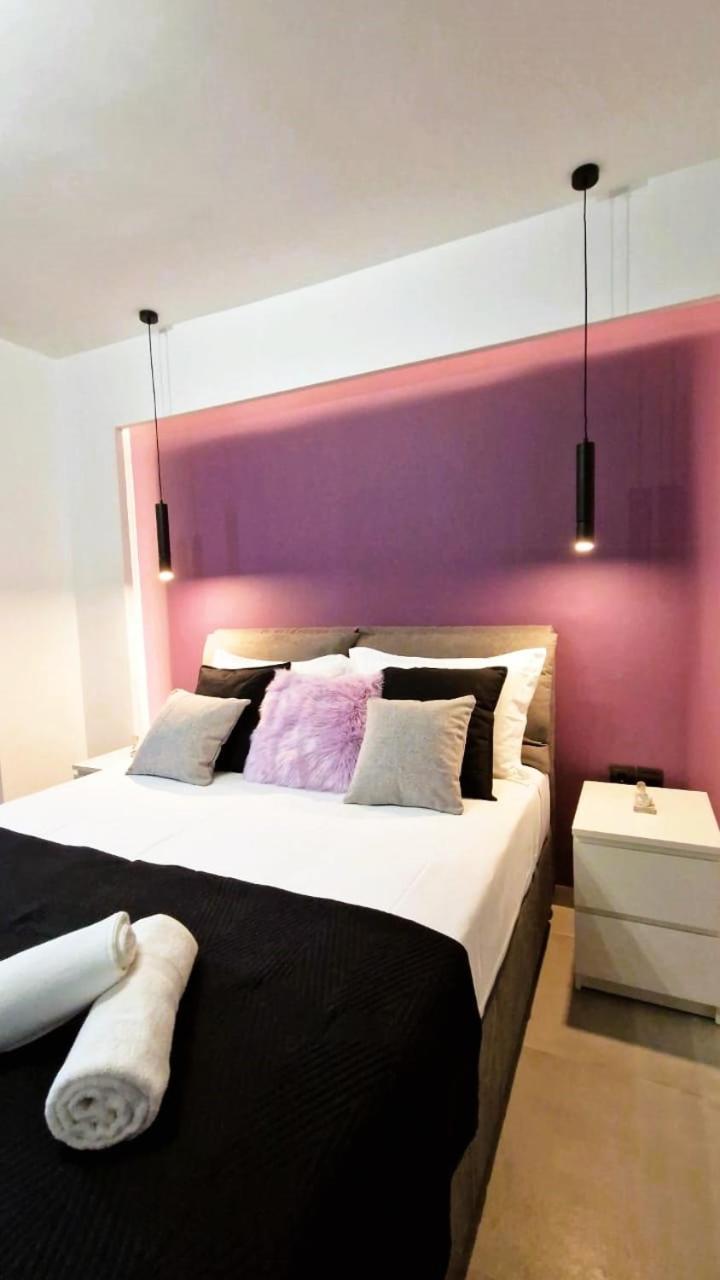 Апартаменты Essel Noir - A Hidden Gem With A Magnificent Acropolis View Афины Экстерьер фото