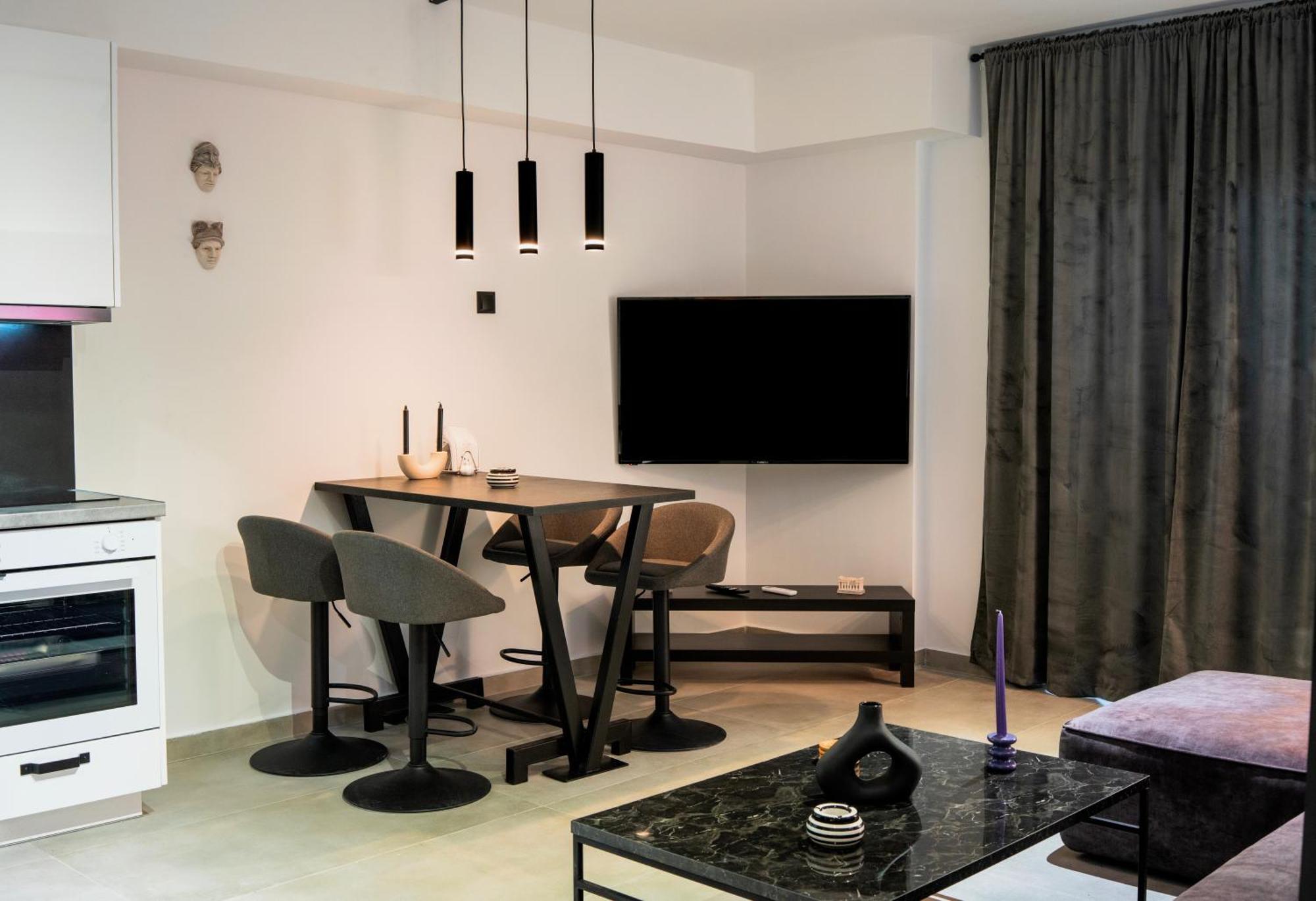 Апартаменты Essel Noir - A Hidden Gem With A Magnificent Acropolis View Афины Экстерьер фото